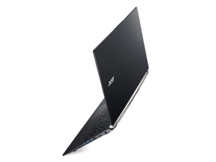Notebook ACER Aspire V NITRO, čierny (NX.MQLEC.001)photo